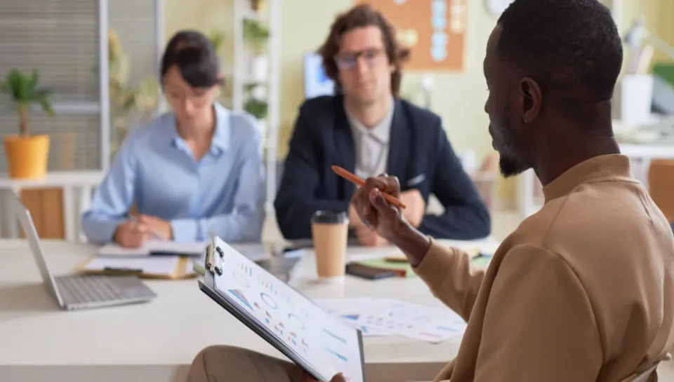 How to Choose the Right HR Consultant for Your Business